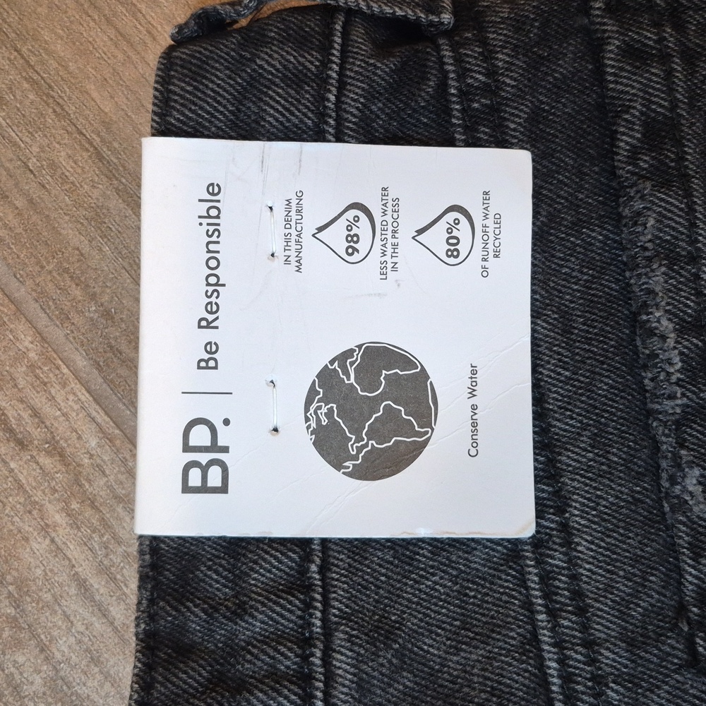 Nordstrom BP High Rise Distressed Black Jeans, Size 24 - Picture 9 of 9
